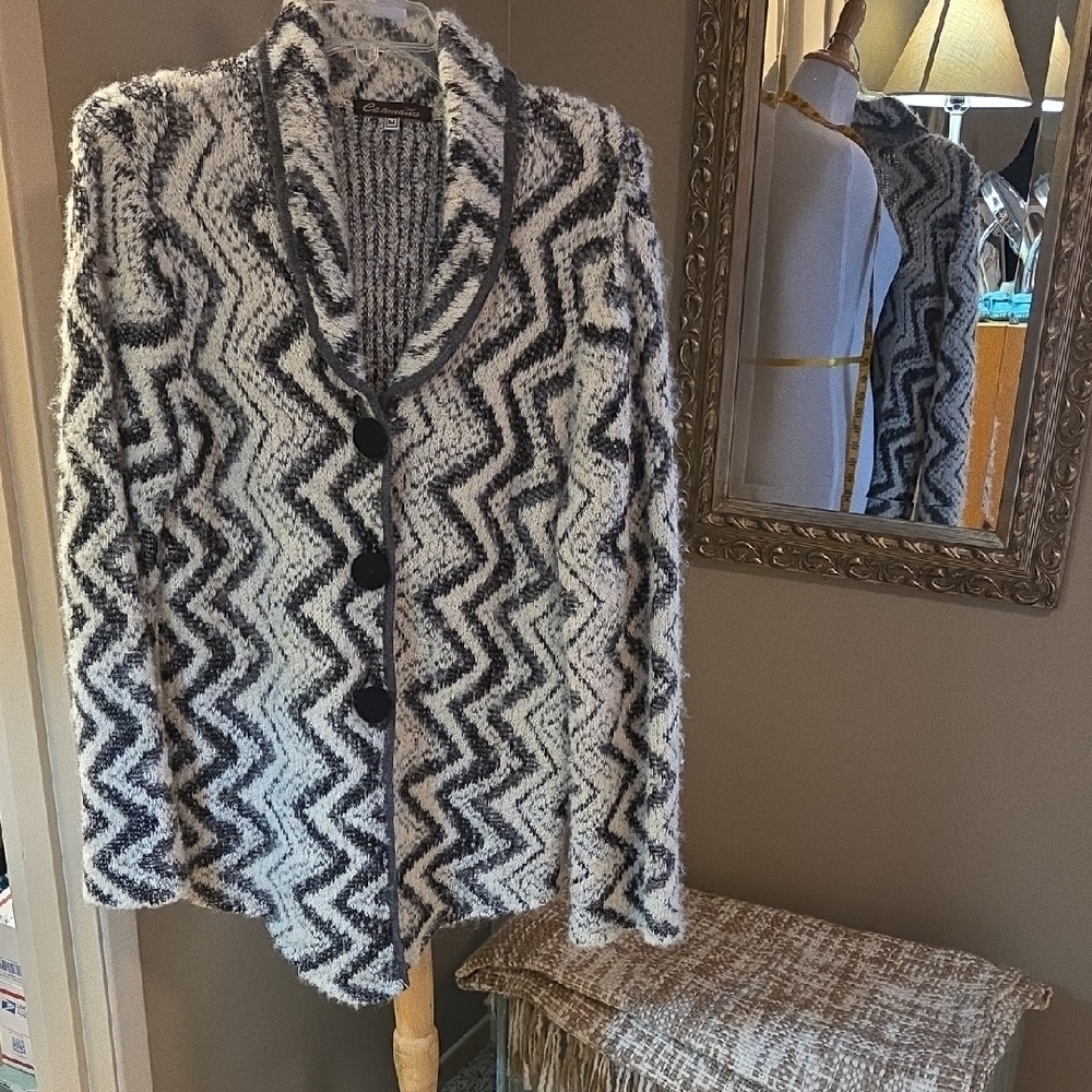 Chevron Patterned Alpaca Cardigan